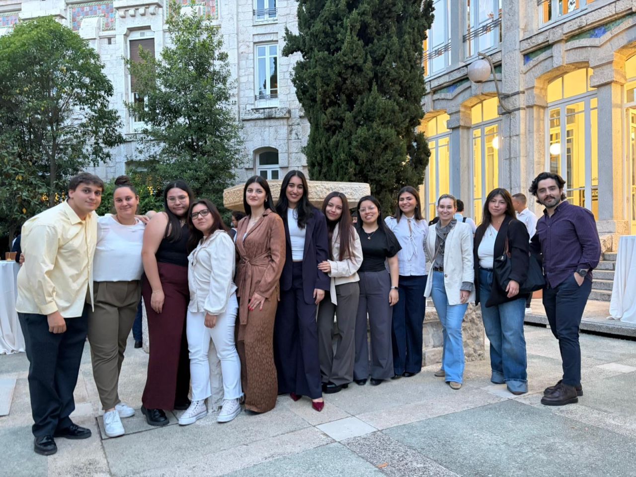 Estudiantes asistentes al evento